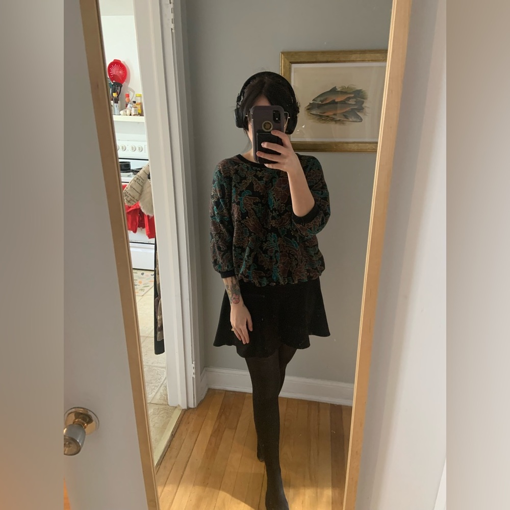 Vintage floral sweater